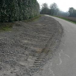 Parking bord de route stade