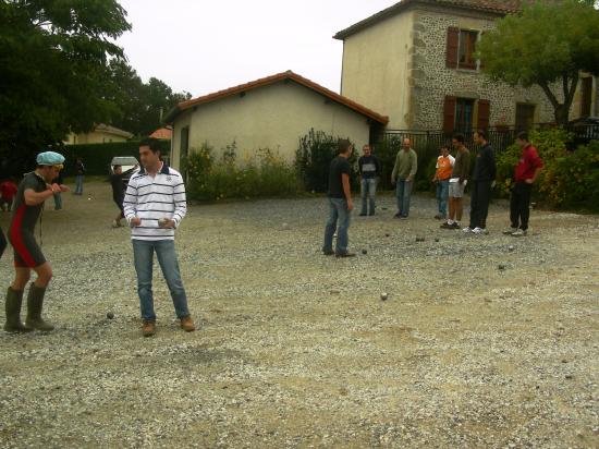 Concours de pétanque