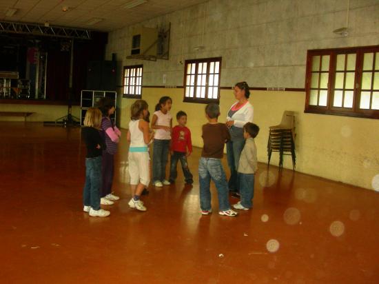 Jeux d'enfants au foyer