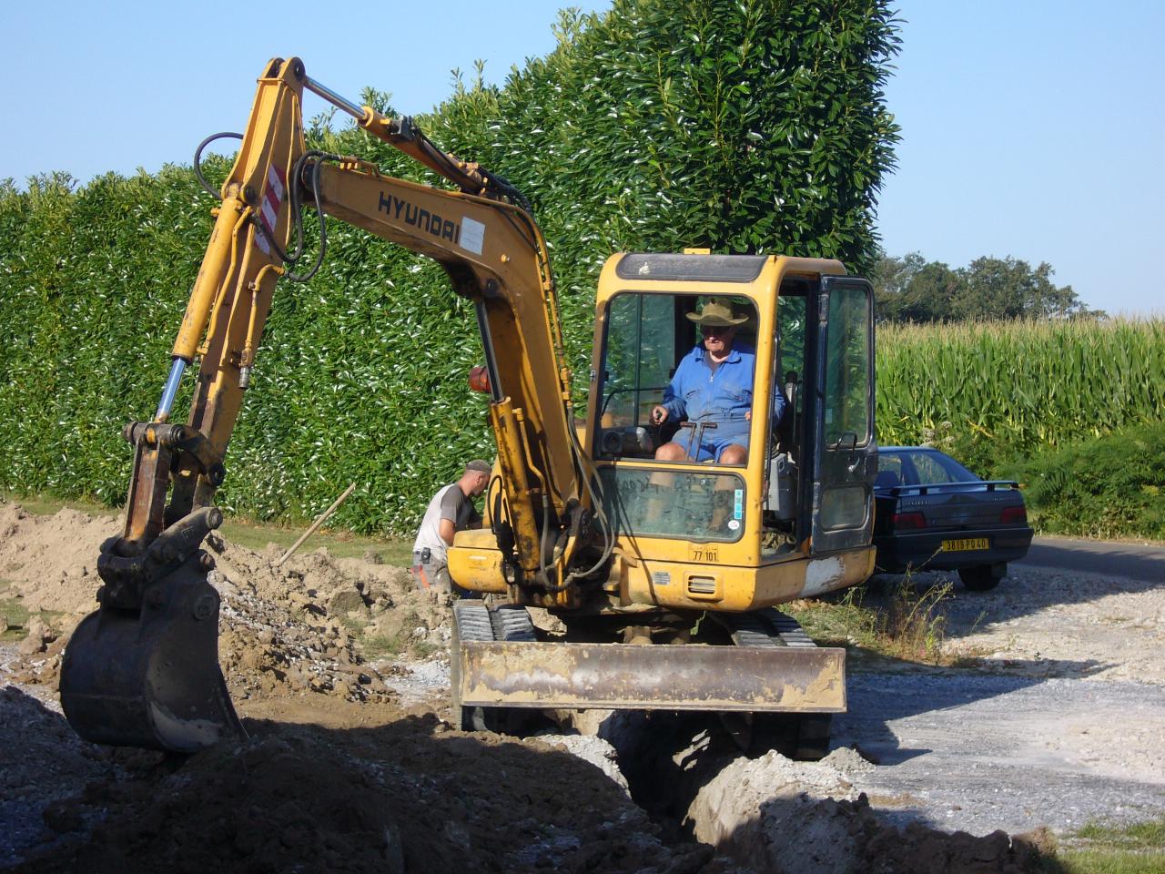 Construction tribunes août  2012