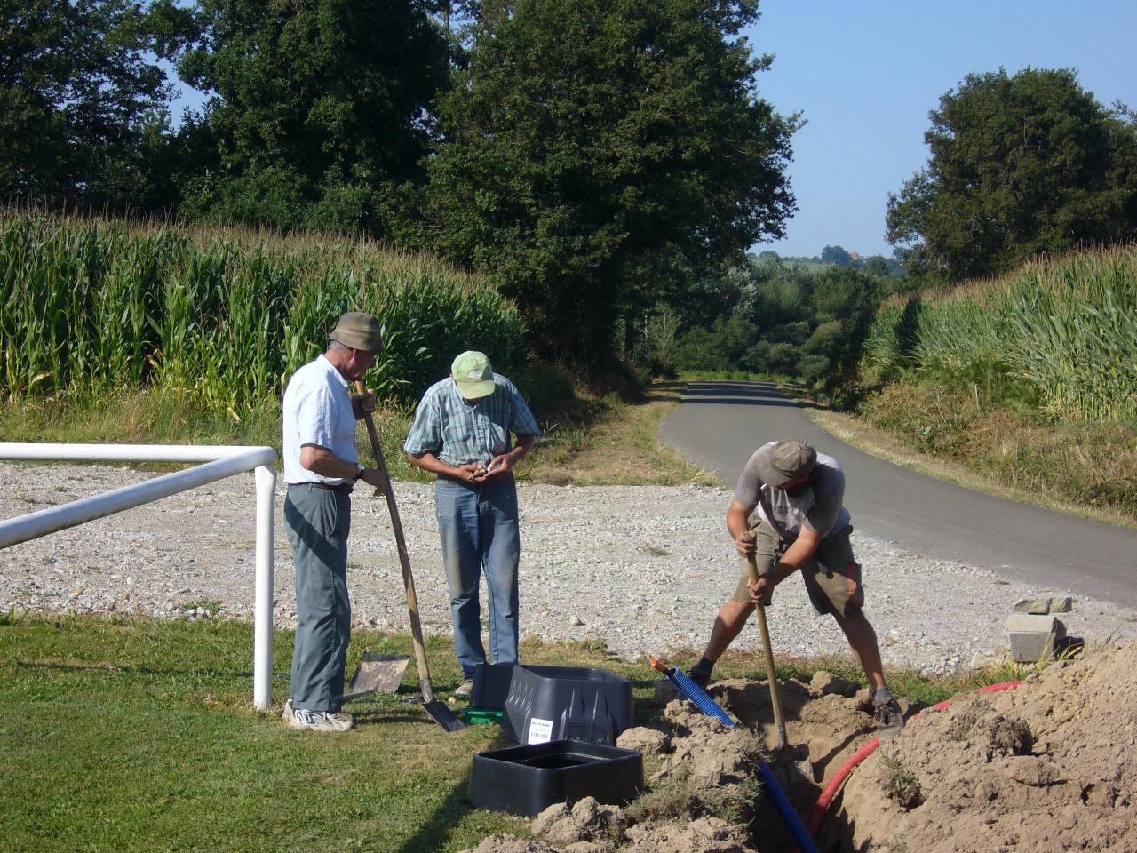 Construction tribunes août  2012